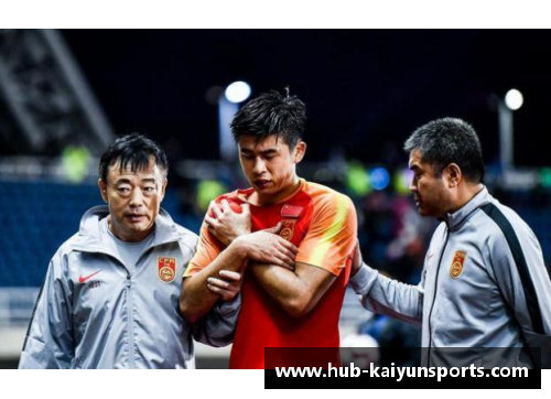 KAIYUN开云体育巴伦西亚官方确认主力前锋受伤，恐将缺席下一轮西甲比赛 - 副本